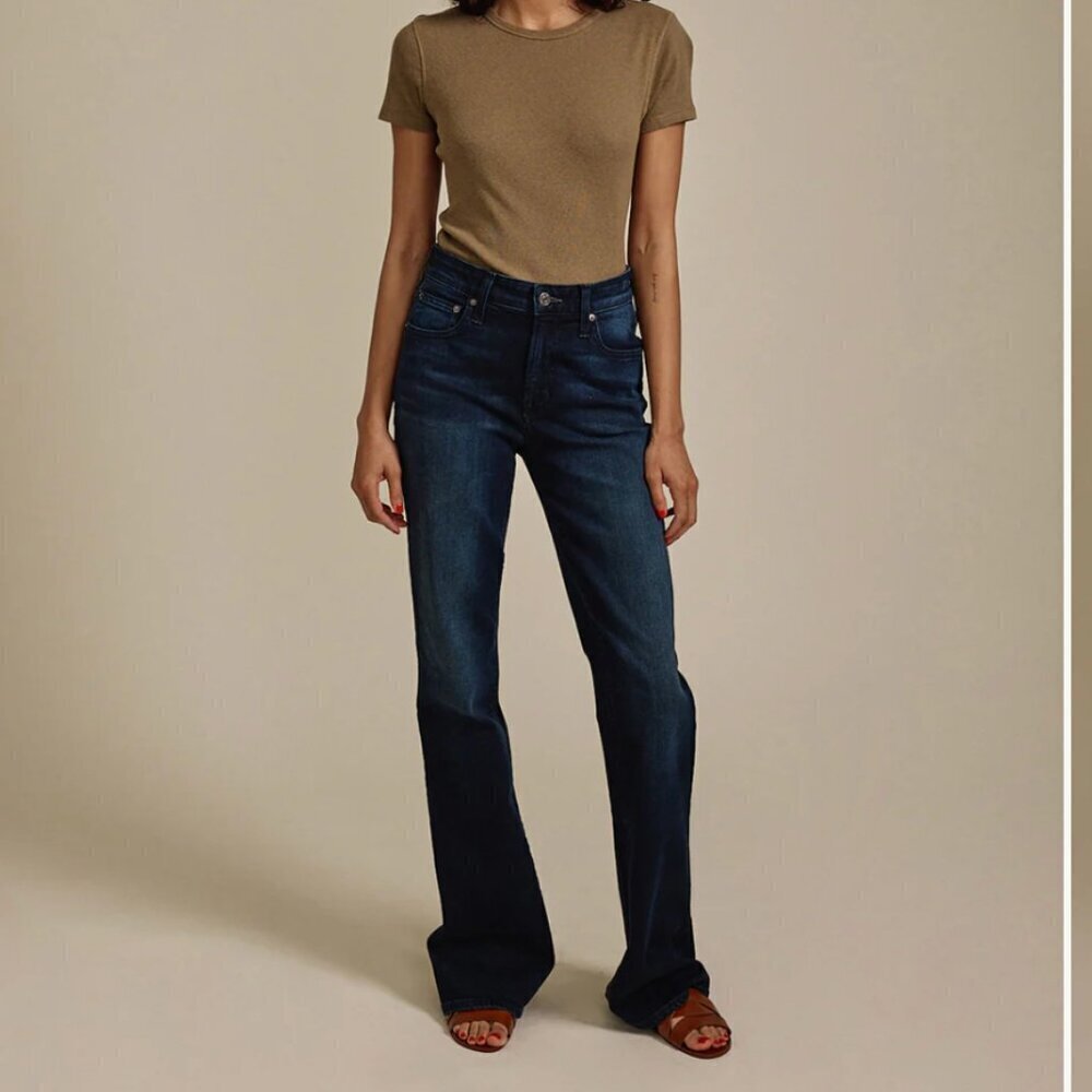 Edwin NWT Lark Bootcut in Baldwin Size 26